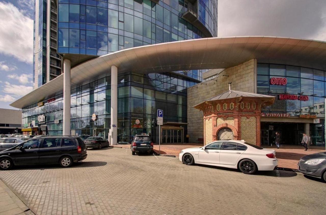 Helios Luxury In Skyscraper VNO