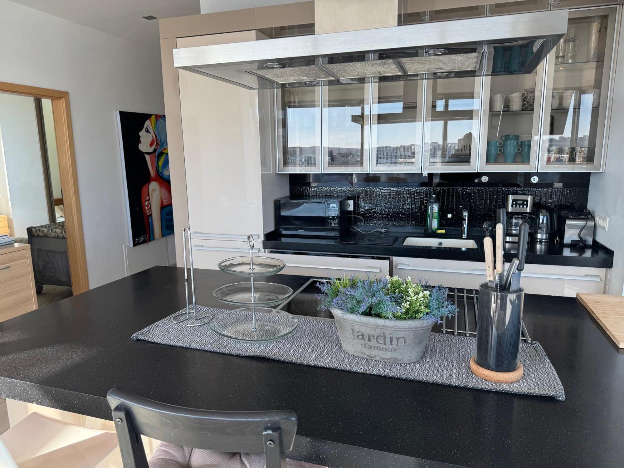 Appartamento Helios Luxury In Skyscraper VNO